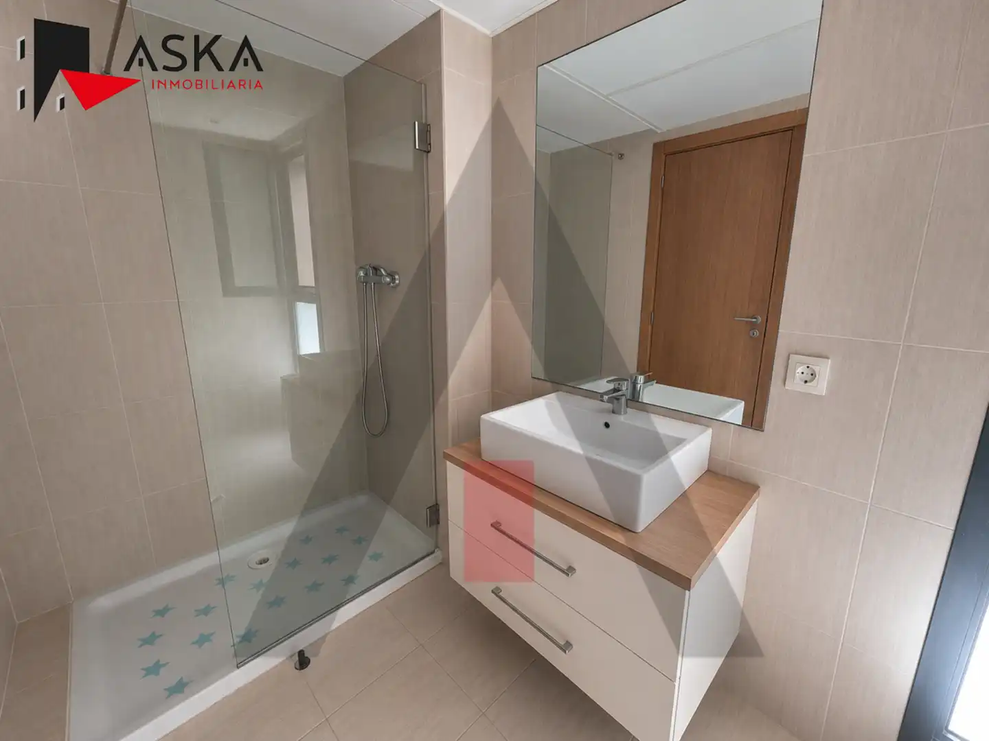 Baño de Piso en venta en Paiporta con Aire acondicionado, Trastero y Balcón