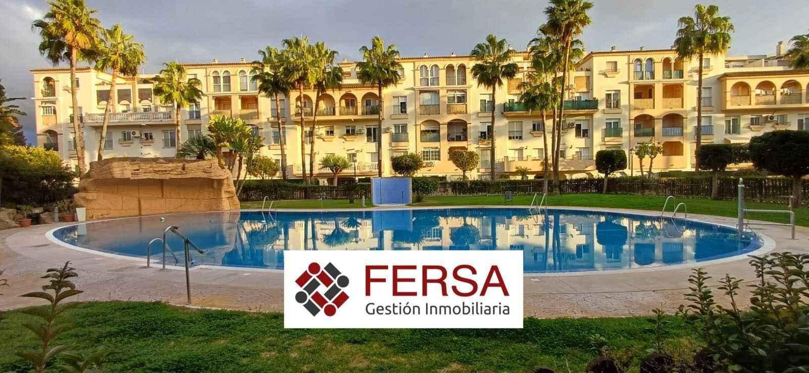 Vista exterior de Piso en venta en El Puerto de Santa María con Jardín privado, Terraza y Piscina comunitaria