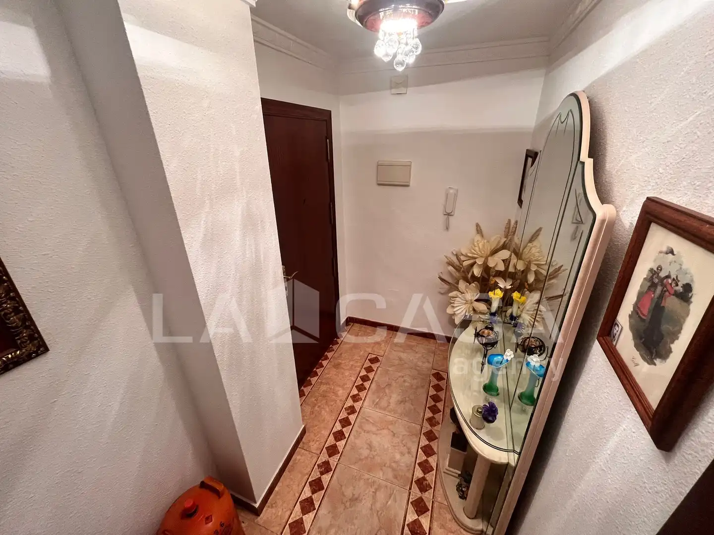 Flat for sale in Algeciras  with Balcony