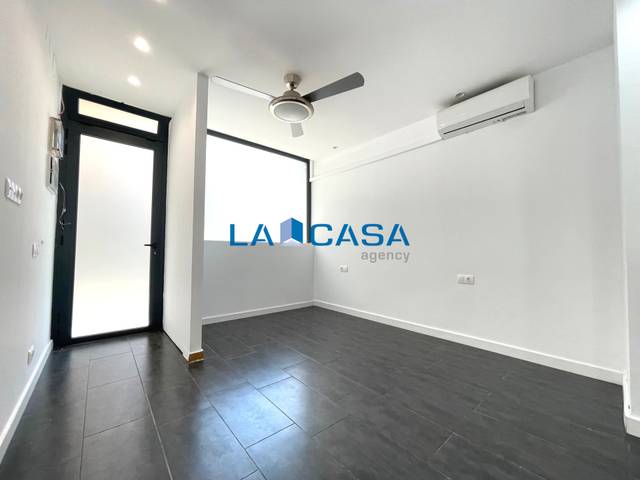 Local comercial en Venta en Carrer de Súria en La Bordeta