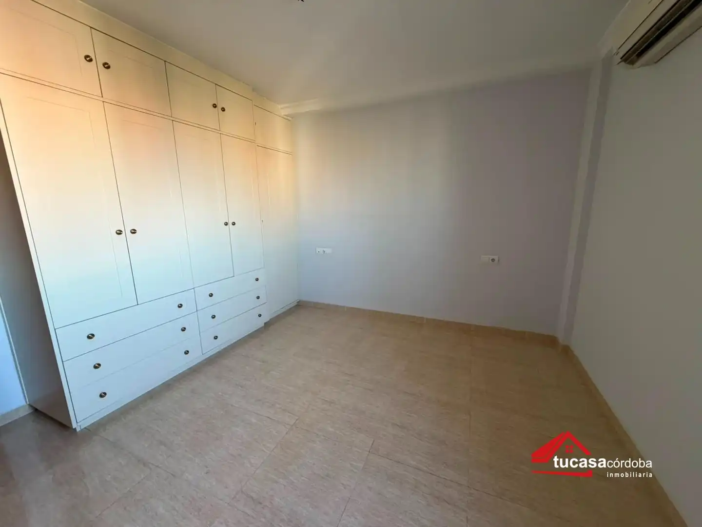 Habitación de Piso en venta en Córdoba con Aire acondicionado