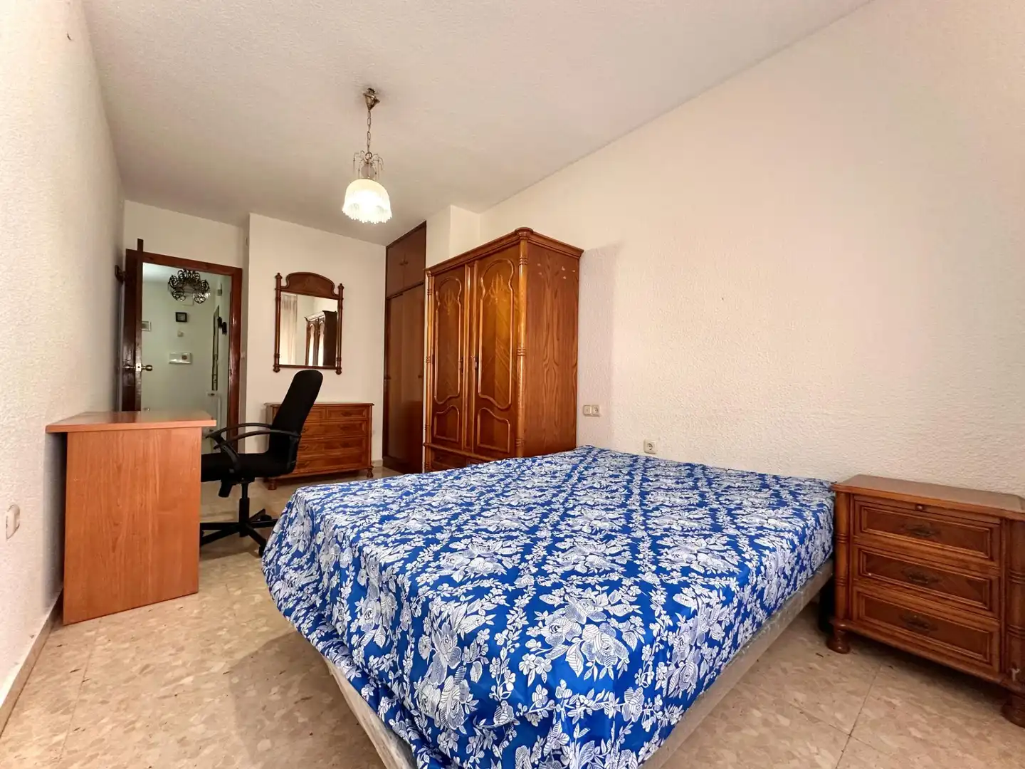 Habitación de Piso en venta en Granada con Aire acondicionado, Calefacción y Terraza