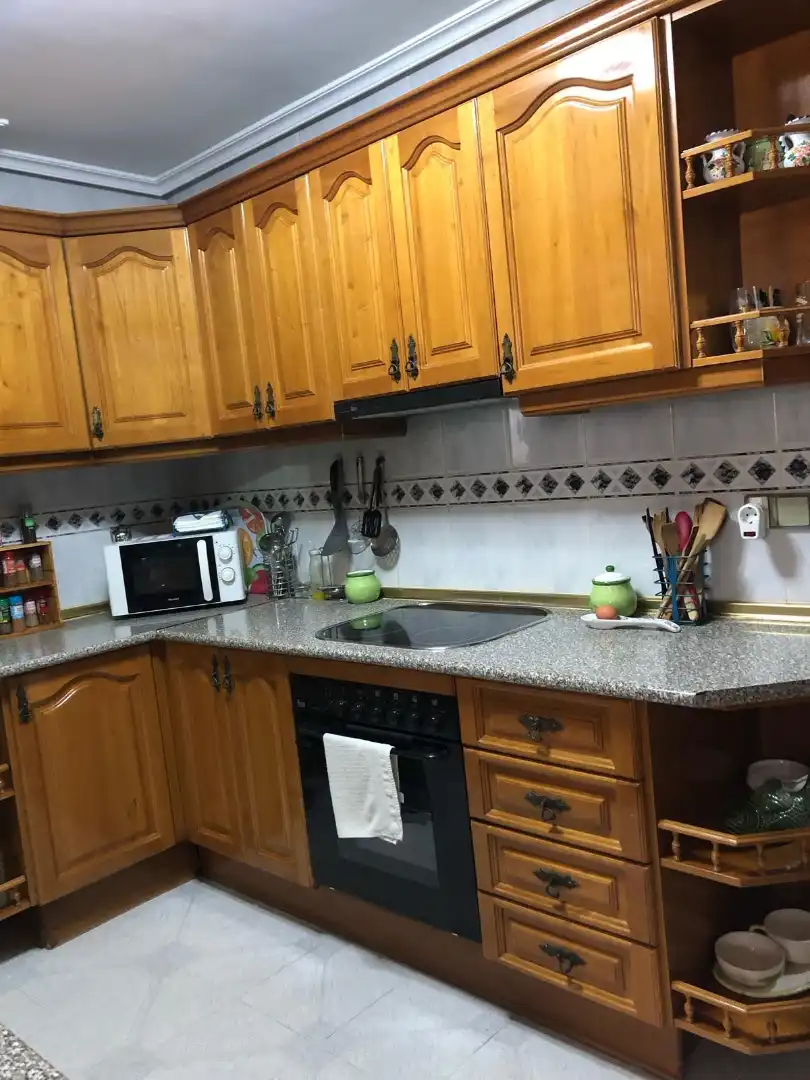 Cocina de Piso en venta en Badajoz con Terraza, Trastero y Horno