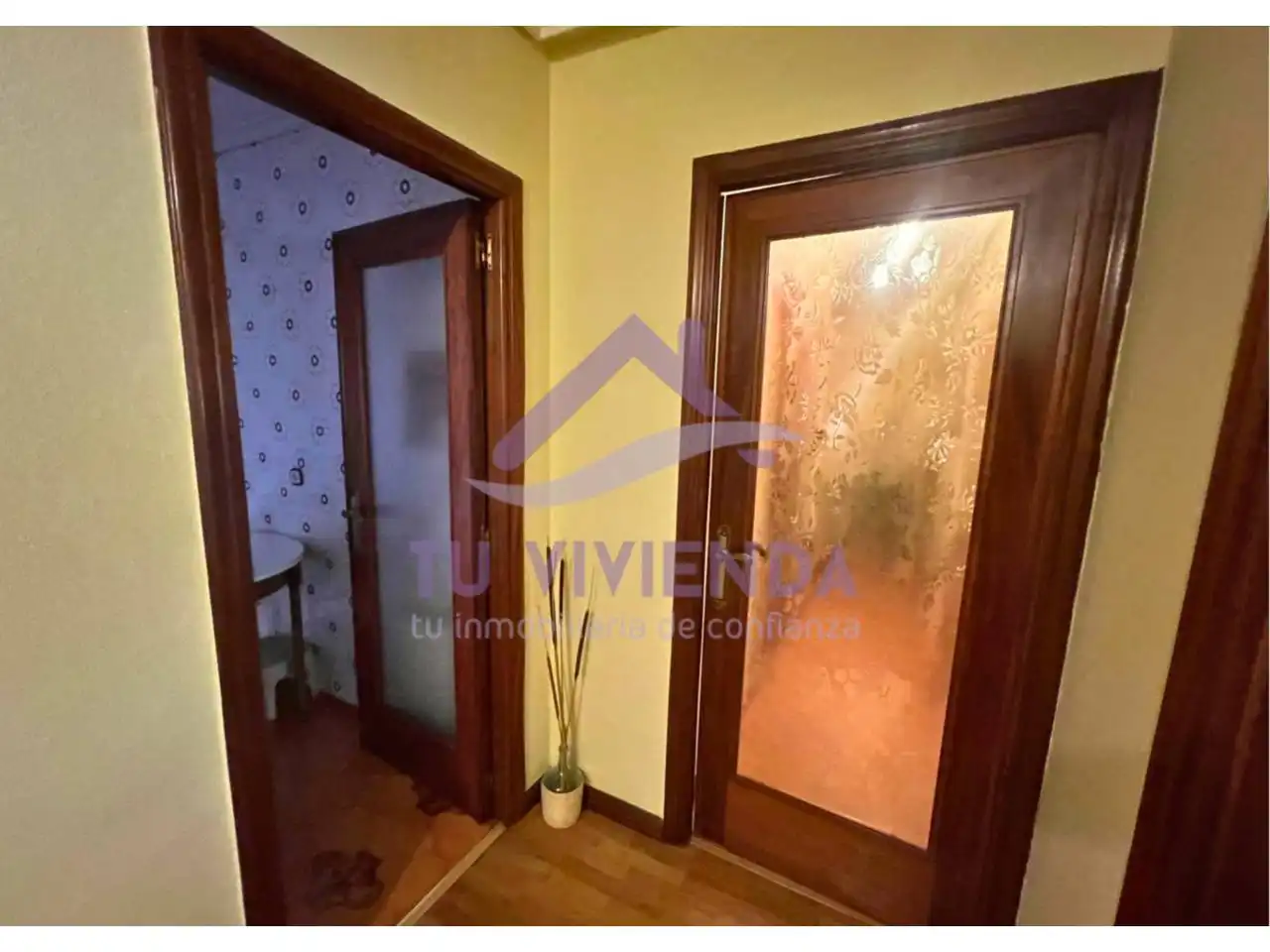 Wohnung zum Verkauf in Valladolid mit Heizung, Parkett und Terrasse