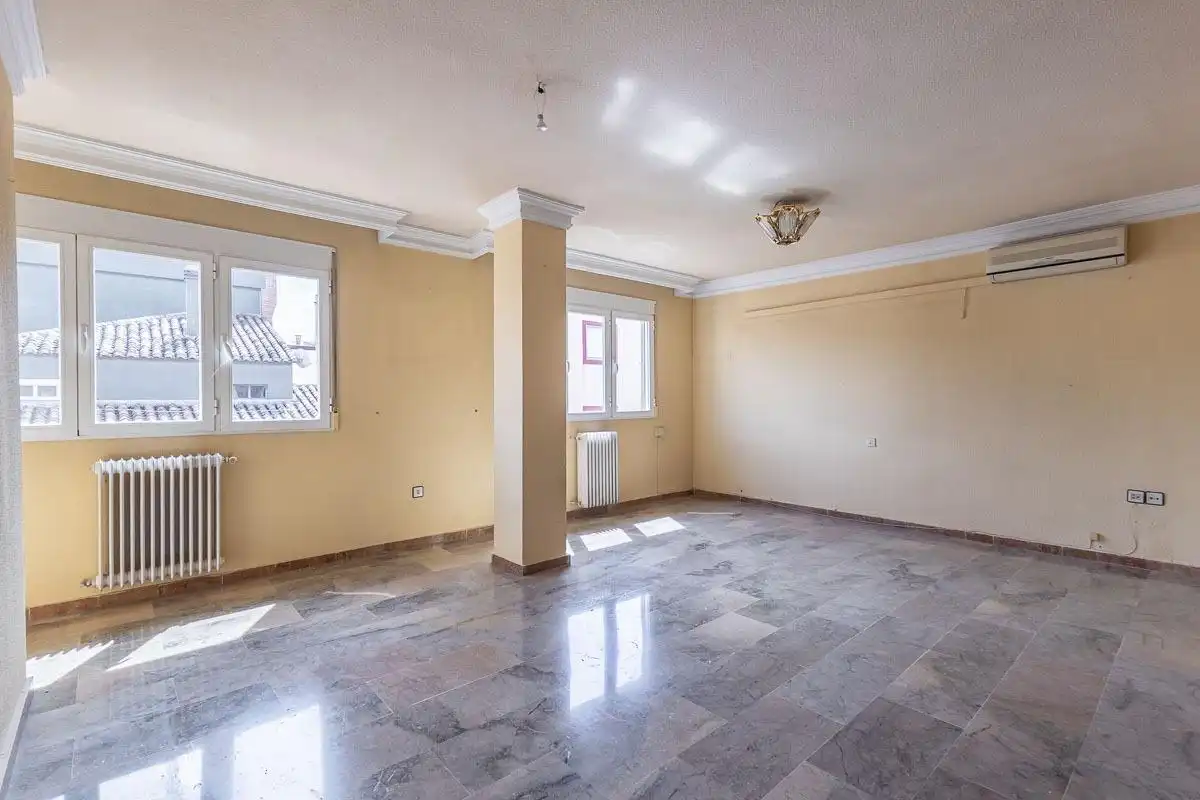 Flat with lift for sale in Calle MARQUES DE MONDEJAR 17, imagen 4