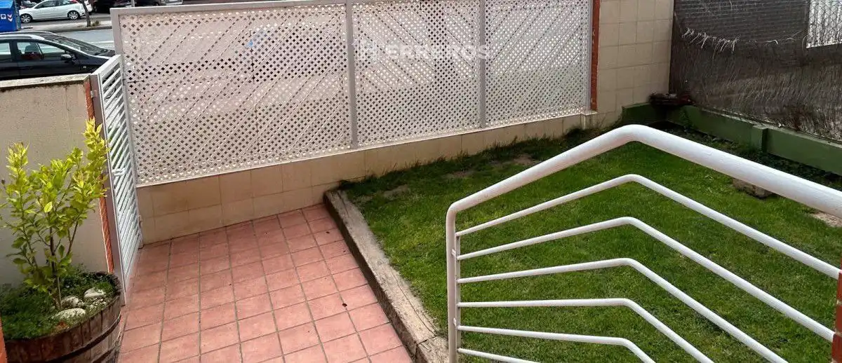 Terraza de Casa adosada en venta en  Logroño con Aire acondicionado, Calefacción y Jardín privado