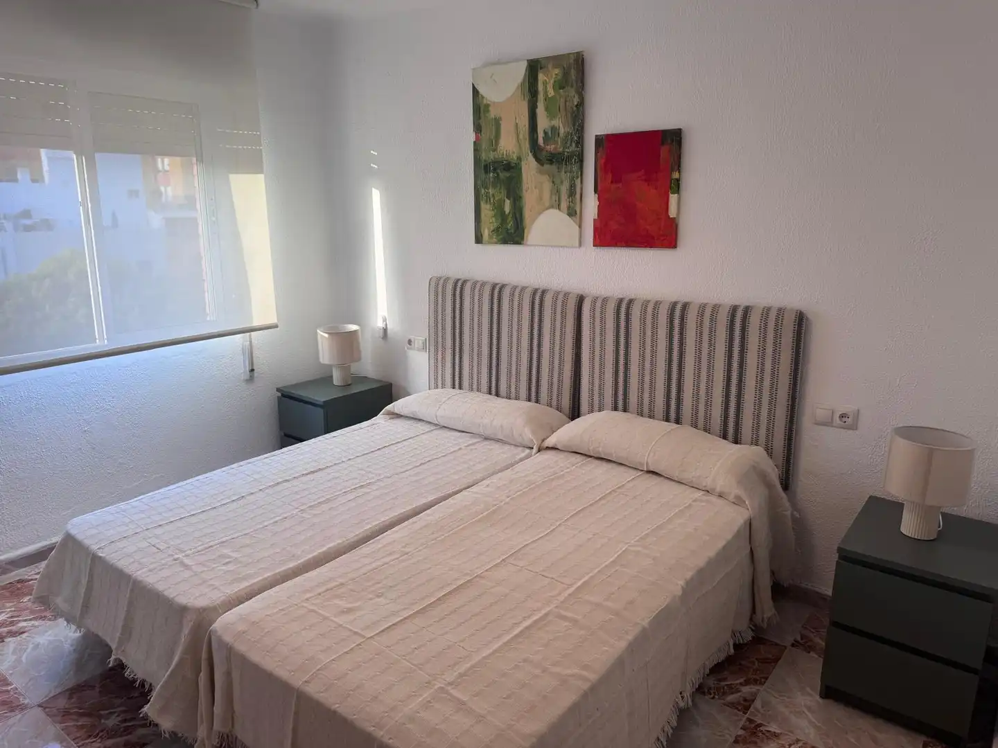 Habitación de Piso de alquiler en Málaga con Aire acondicionado, Amueblado y Horno