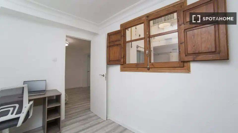 Room in El Cabanyal - El Canyamelar