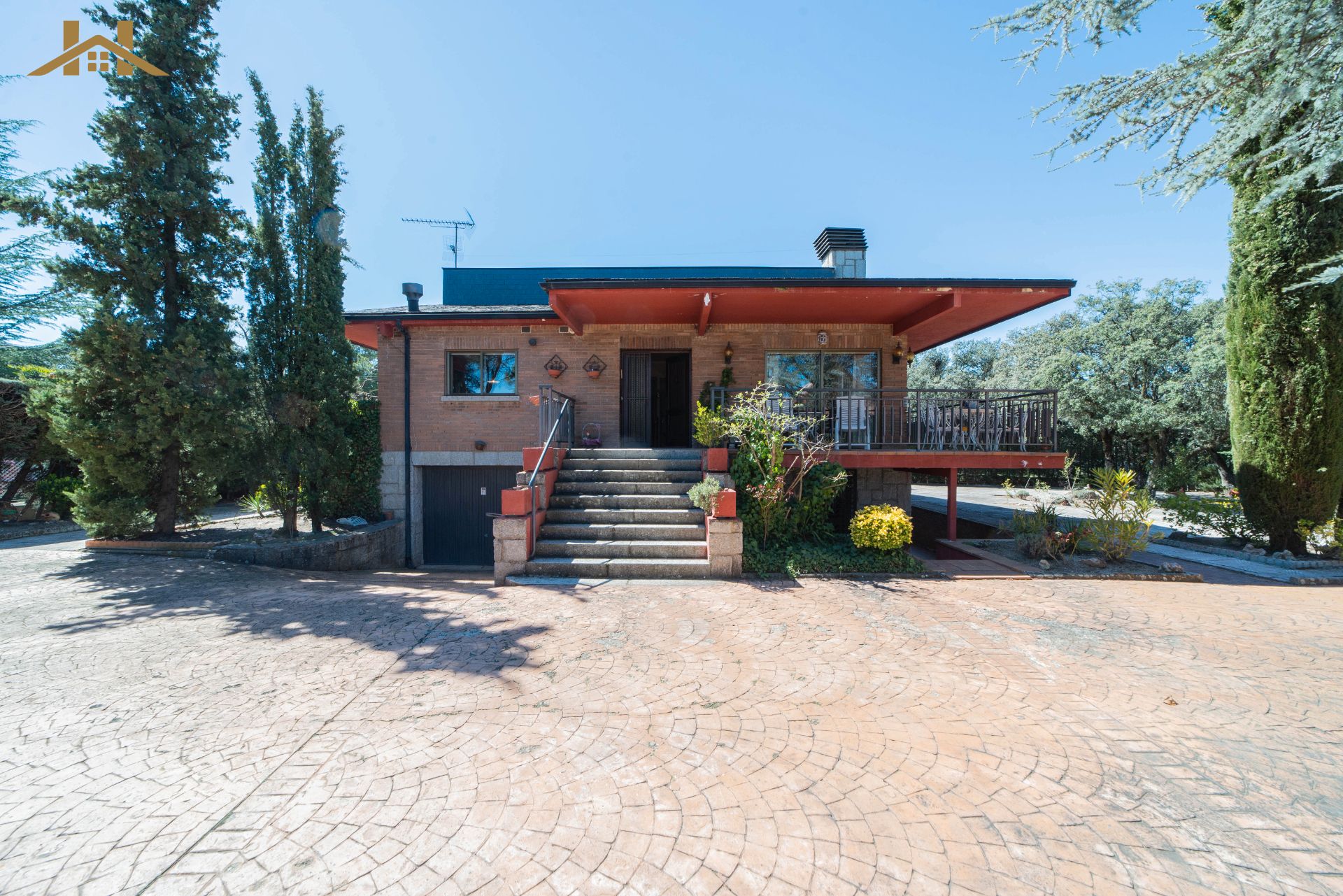Vista exterior de Casa o chalet en venta en Alpedrete con Calefacción, Jardín privado y Piscina