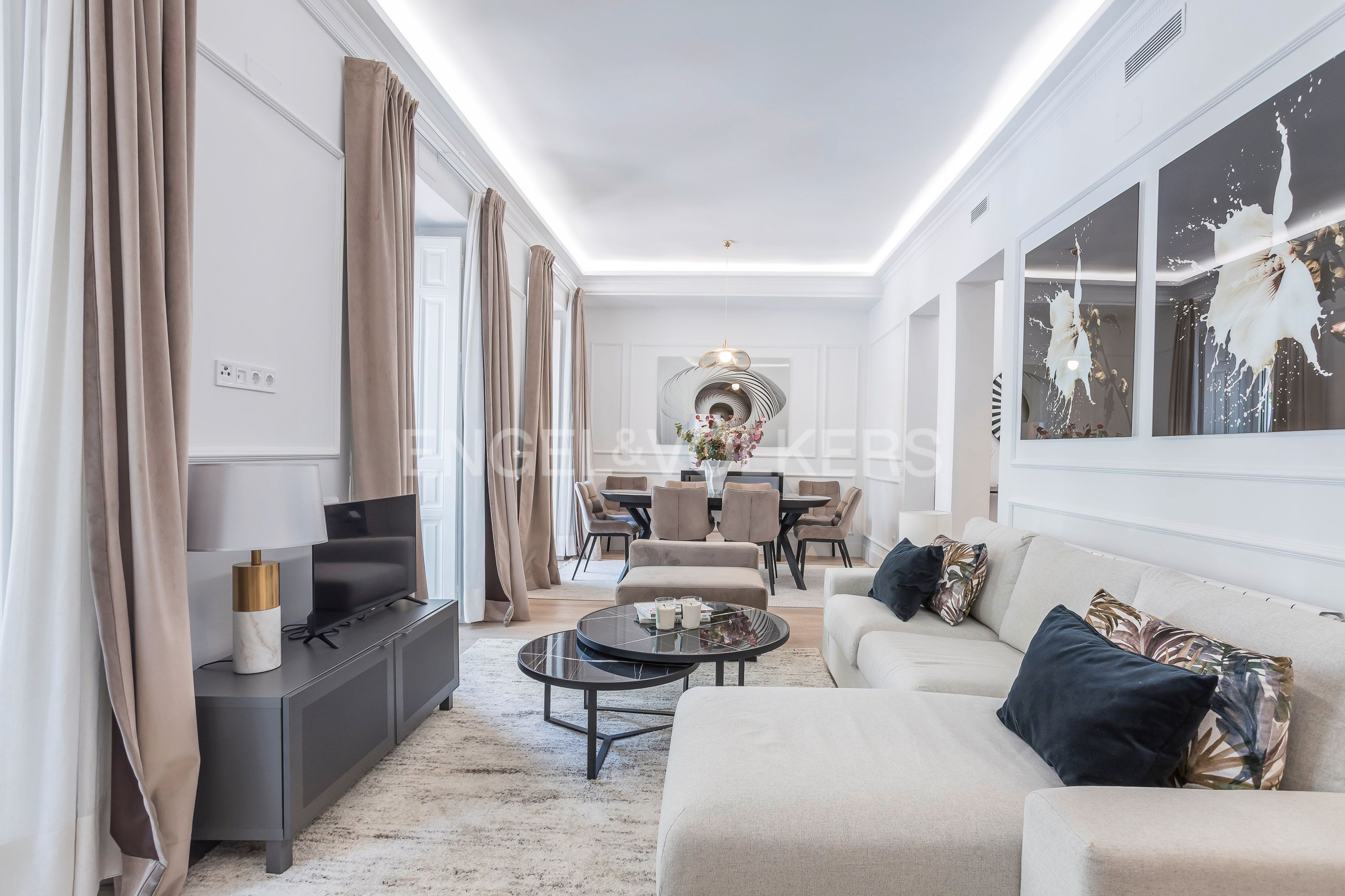 Wohnzimmer von Wohnungen zum Verkauf in  Madrid Capital mit Klimaanlage, Heizung und Abstellraum