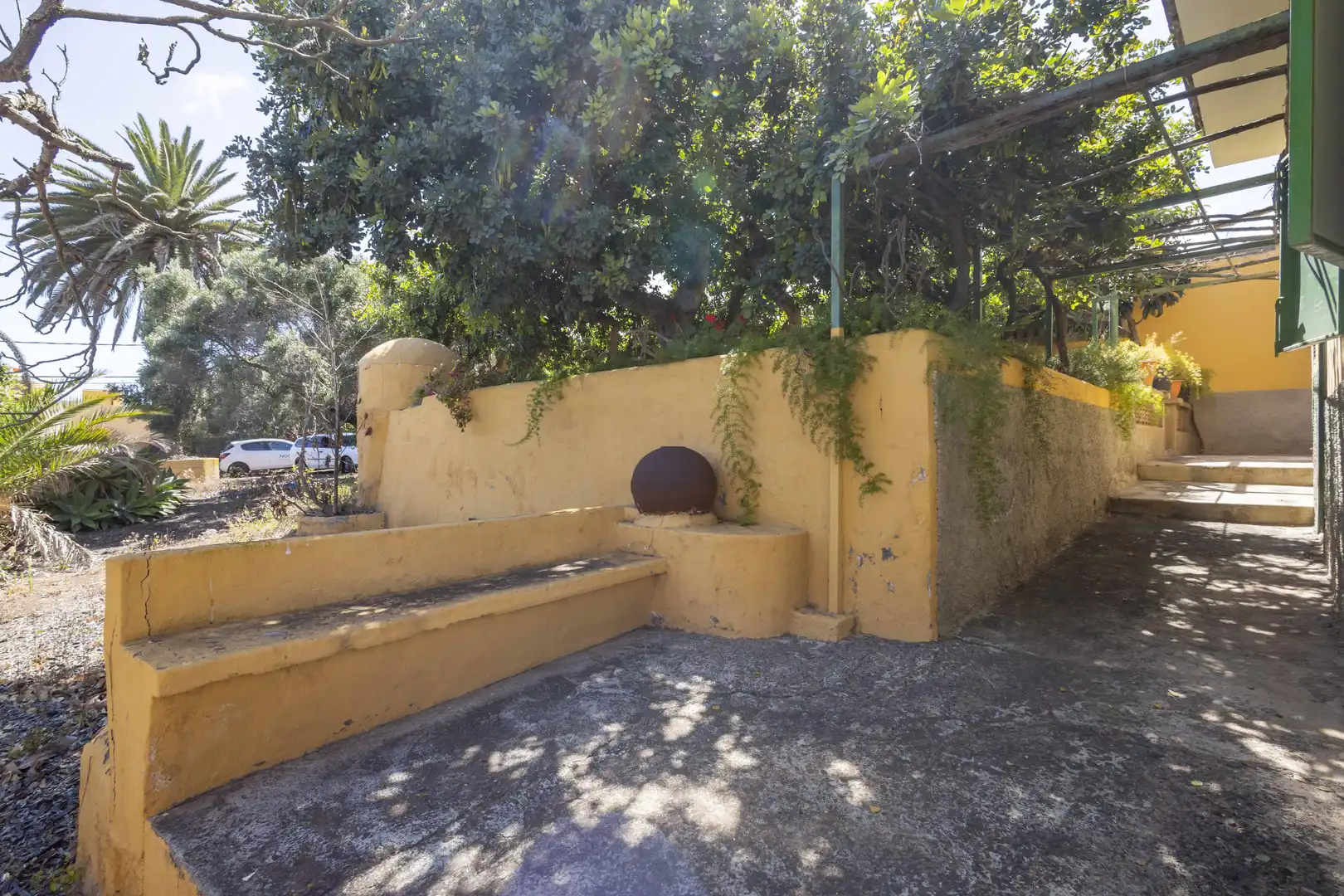 Außenansicht von Haus oder Chalet zum Verkauf in San Cristóbal de la Laguna mit Privatgarten, Terrasse und Abstellraum