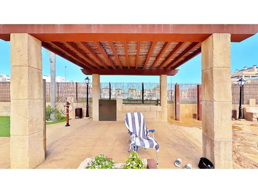 Casa adosada en venta en Calle Cuerda, Playa Flamenca