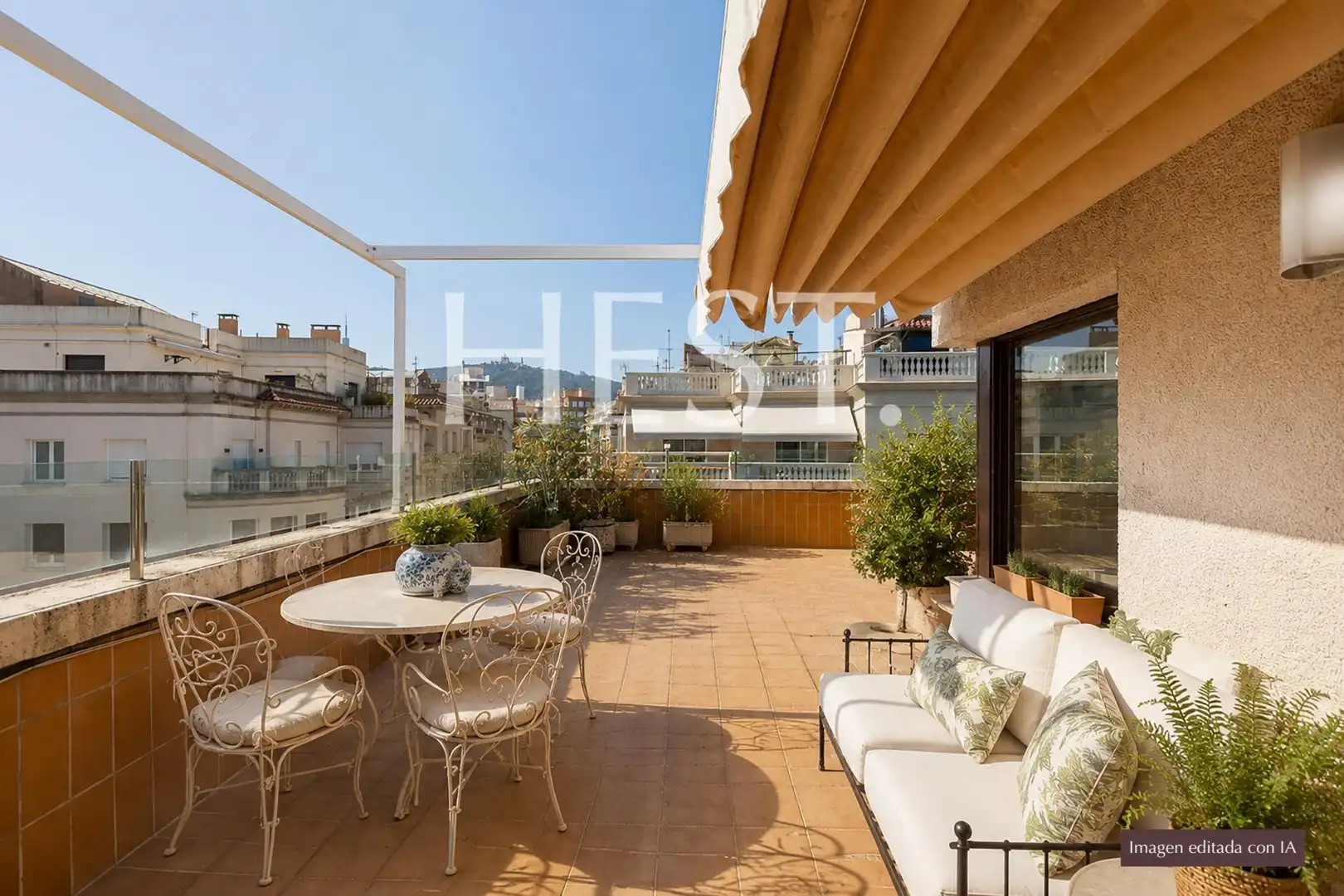 Penthouse with lift for sale in Carrer Turó de Monterols, imagen 3