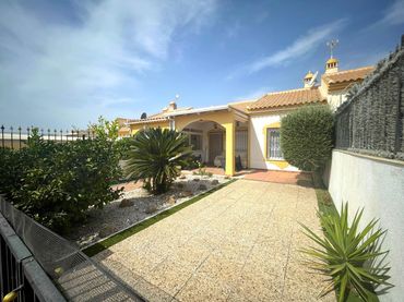 Bungalow mit Garten zum Verkauf in Mazarrón Casco Urbano