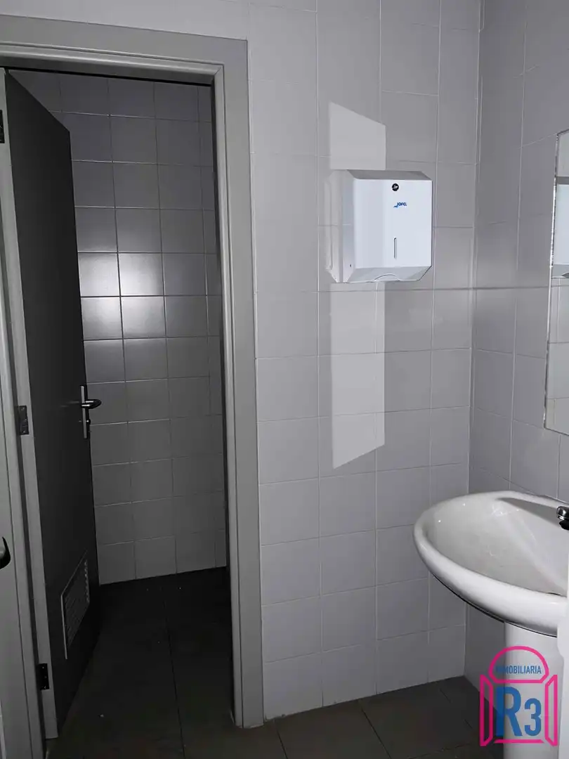 Business premises to rent in Quevedo, imagen 14