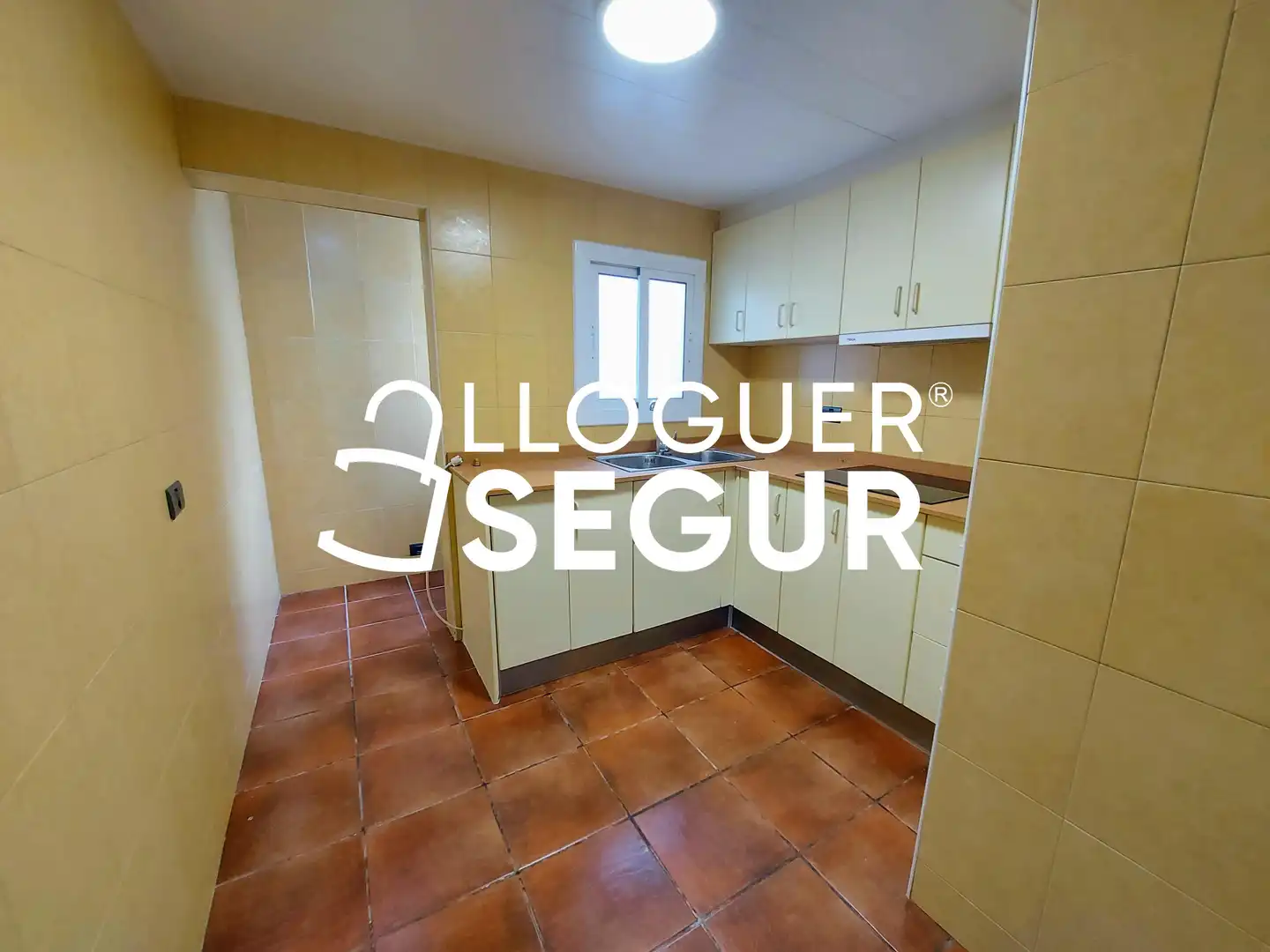 Attic for rent in Pins Dels, Les Planes