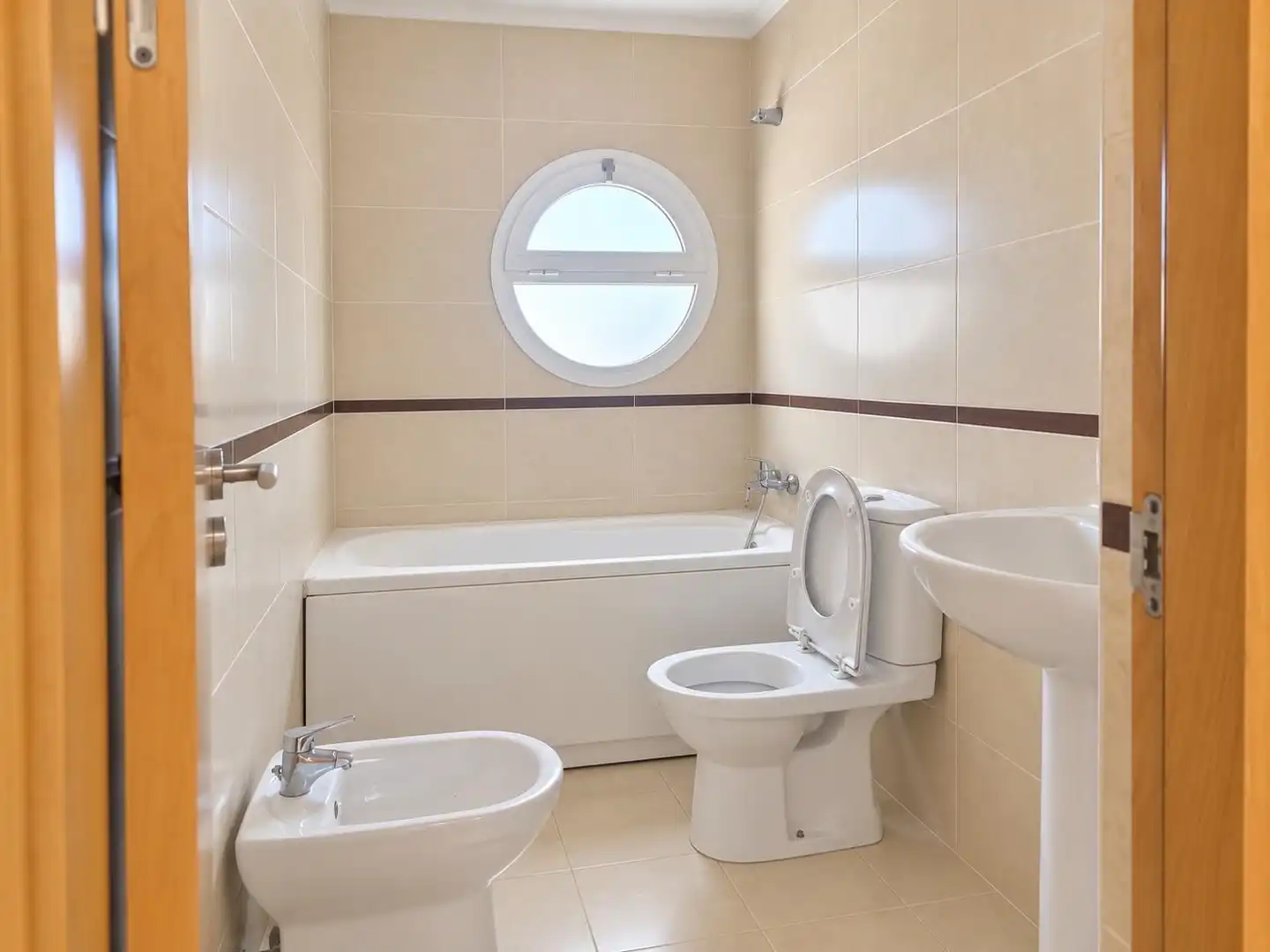 Baño de Apartamento en venta en Roquetas de Mar ciudad