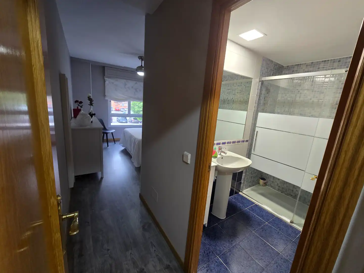 Bathroom of Flat for sale in Madrid  with Air Conditioner, Heating and Terrace