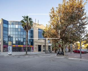 Vista exterior de Oficina en venda en Cornellà de Llobregat