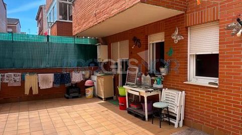 Foto 4 de Piso en venta en Calle Dalia, Trobajo del Camino, San Andrés del Rabanedo