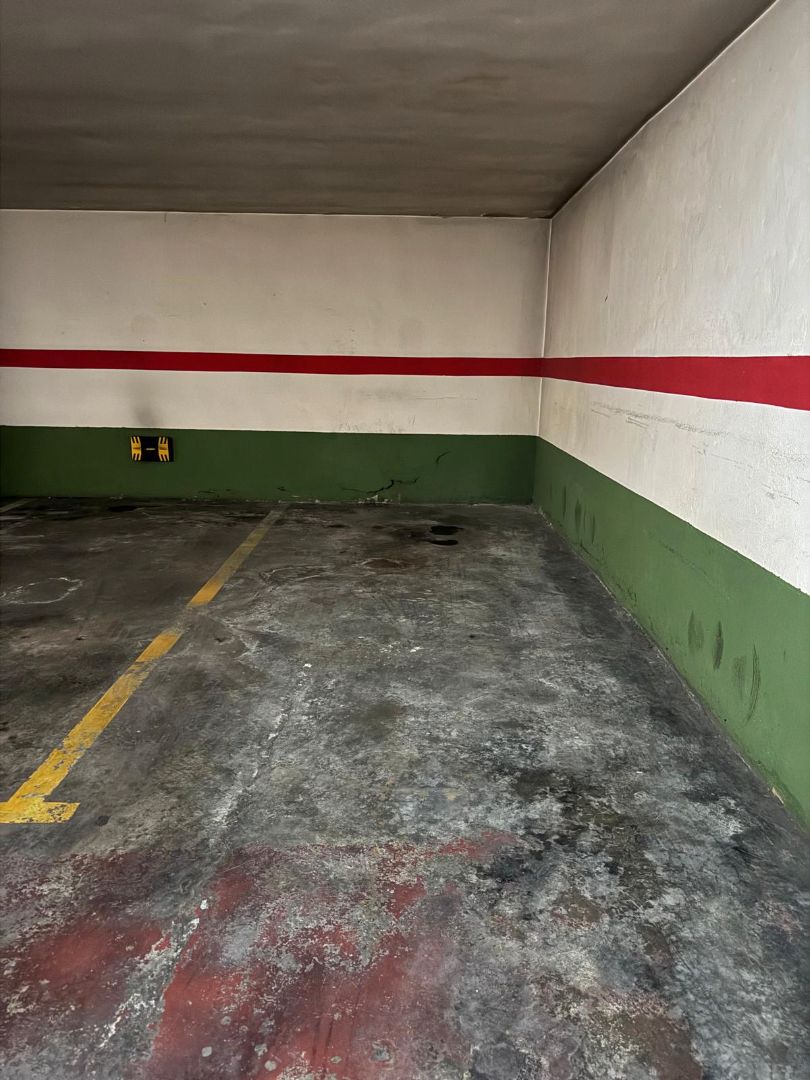 Aparcament de Garatge de lloguer en  Valencia Capital