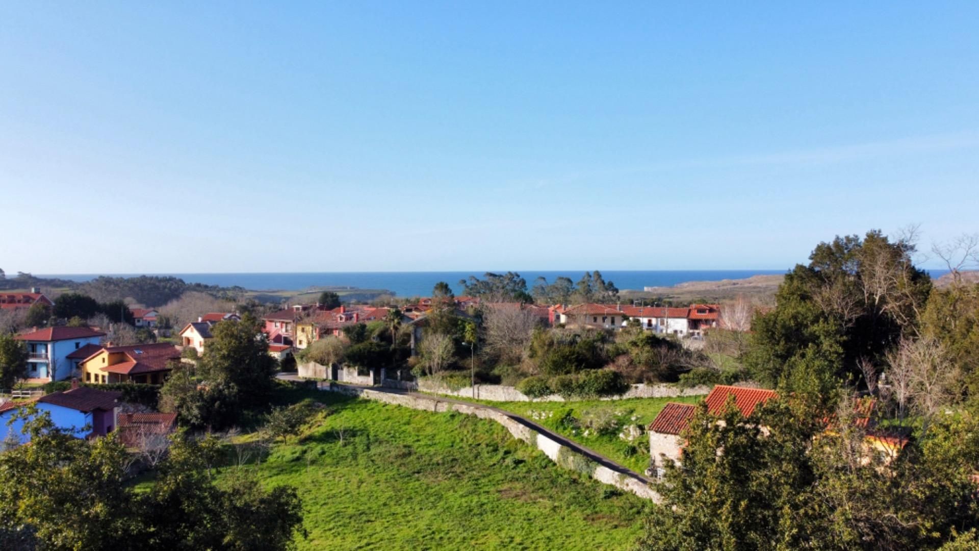 Exterior view of Residential for sale in Llanes