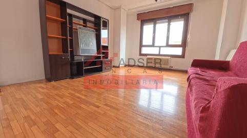 Foto 3 de Piso en venta en Logroño - Pedregales, Cascajos - Piqueras,  Logroño