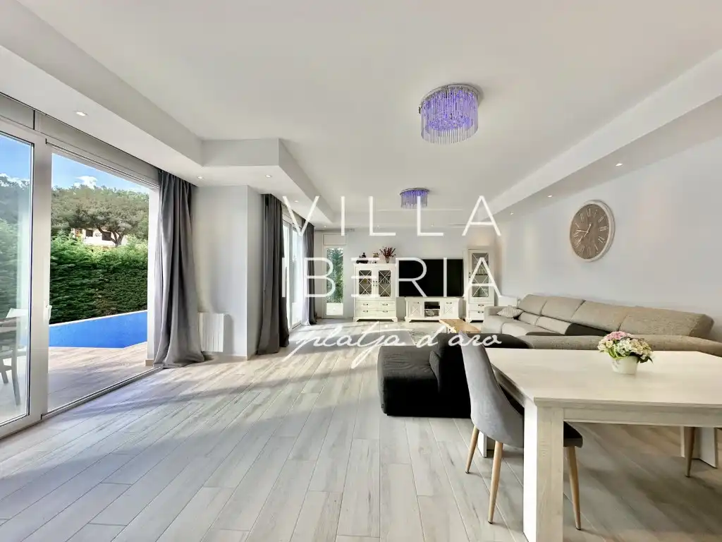 Maison avec piscine à vendre à Calle Puigmal 1, imagen 4