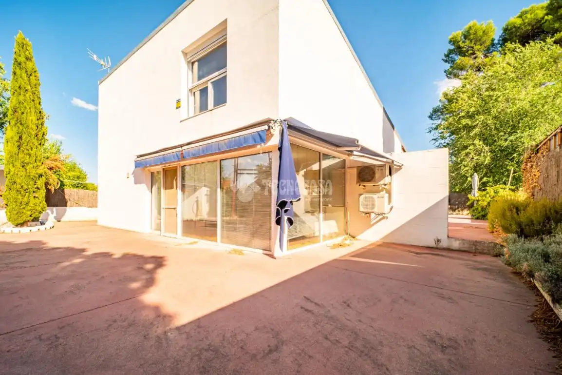 Vista exterior de Casa o xalet en venda en Arganda del Rey amb Aire condicionat i Calefacció