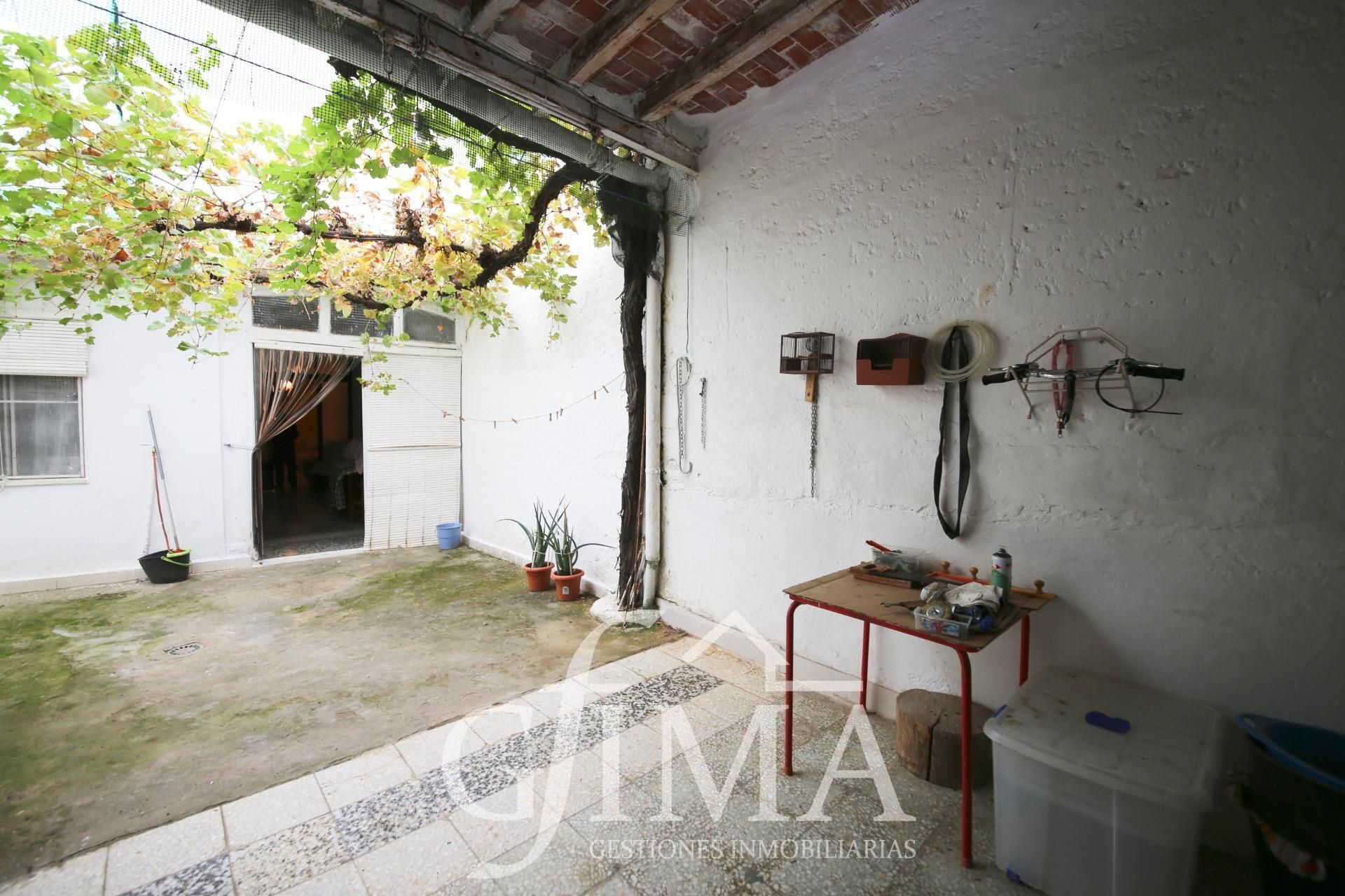 Exterior view of House or chalet for sale in Tomelloso  with Terrace