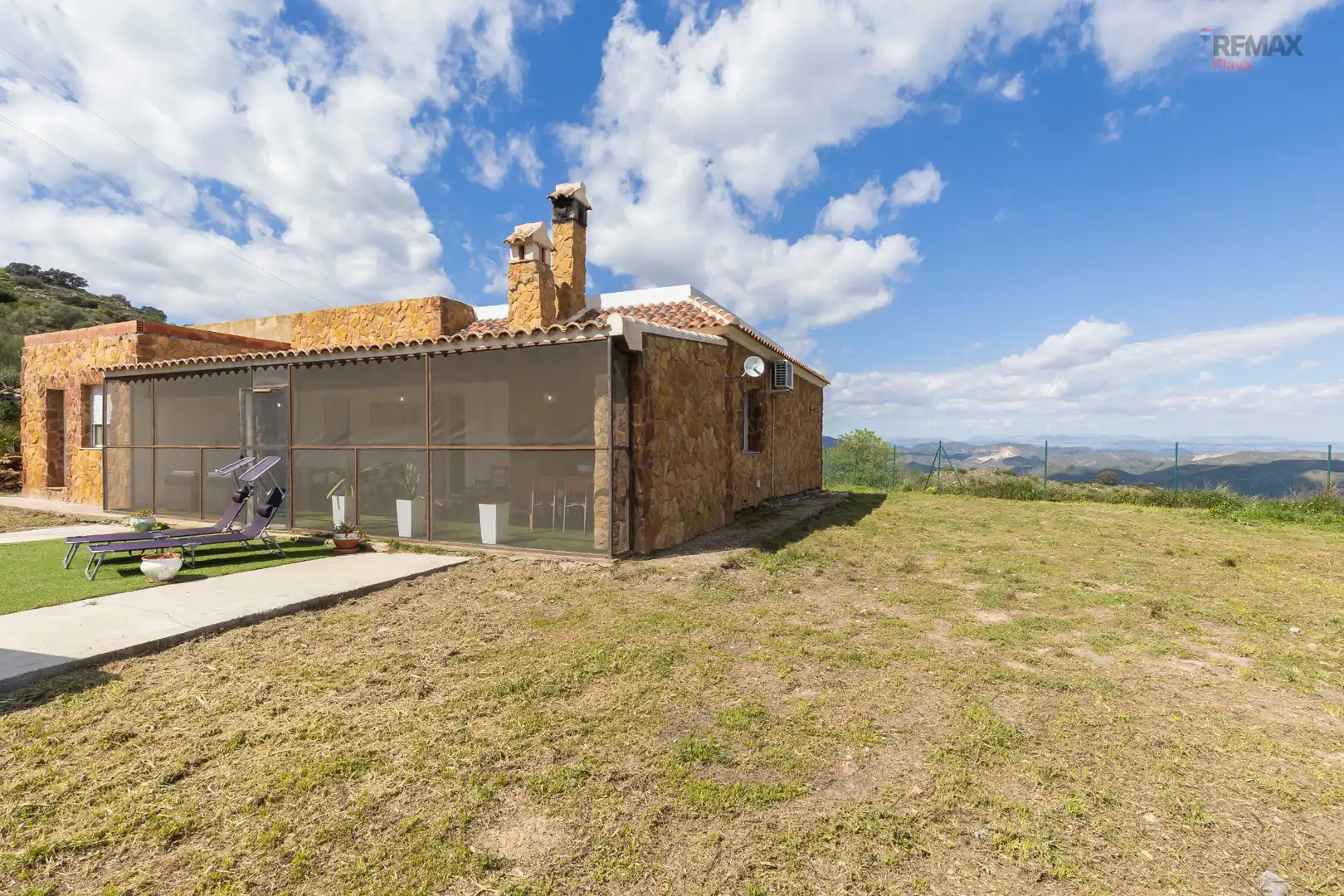 Exterior view of Country homes for sale in Bédar  with Air Conditioner, Private garden and Terrace