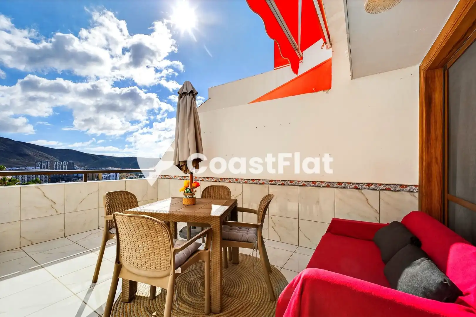 Apartament amb piscina en venda a Los Cristianos, imagen 2
