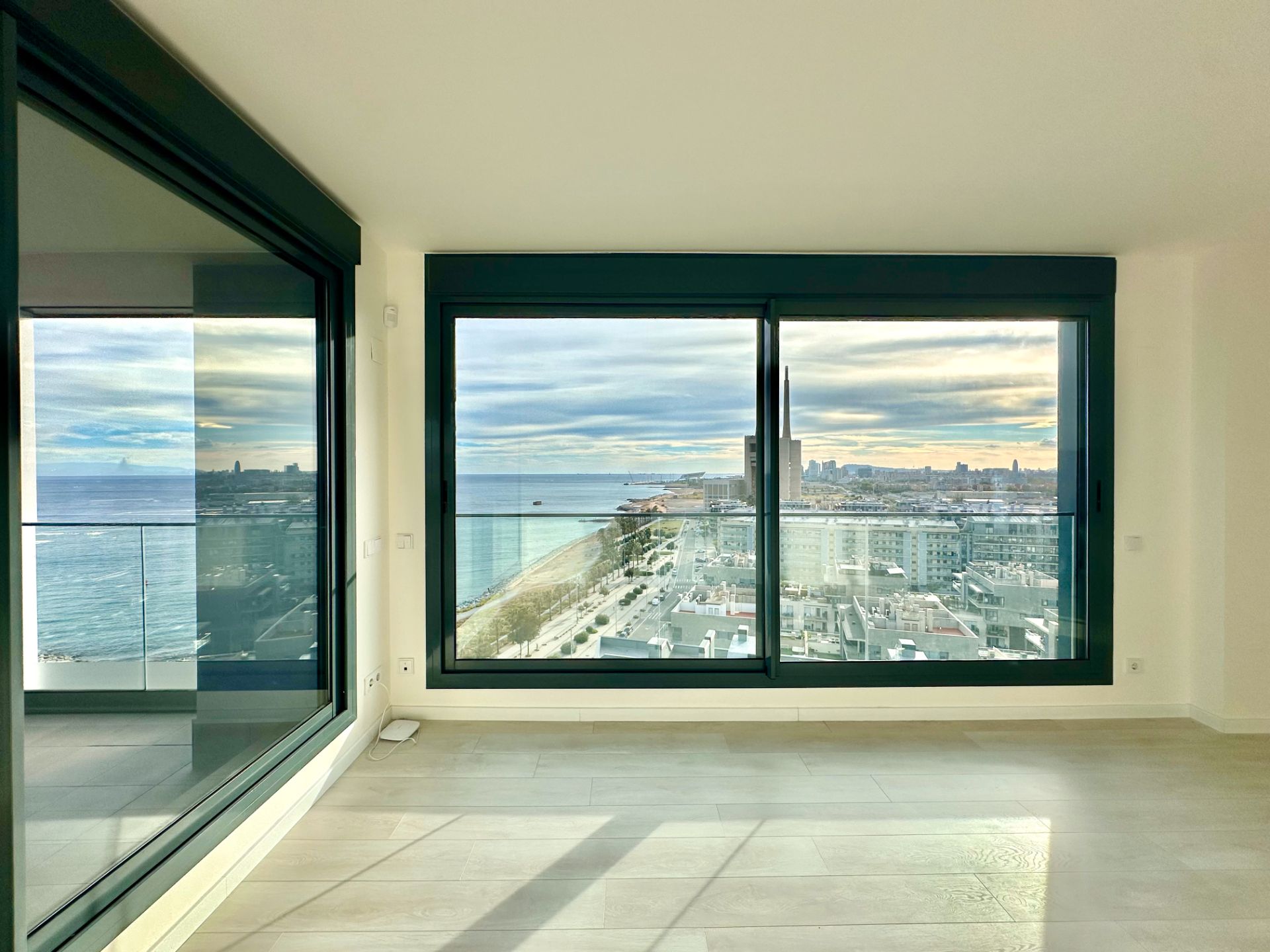 Àtic en venda a Passeig Del Mare Nostrum, Port