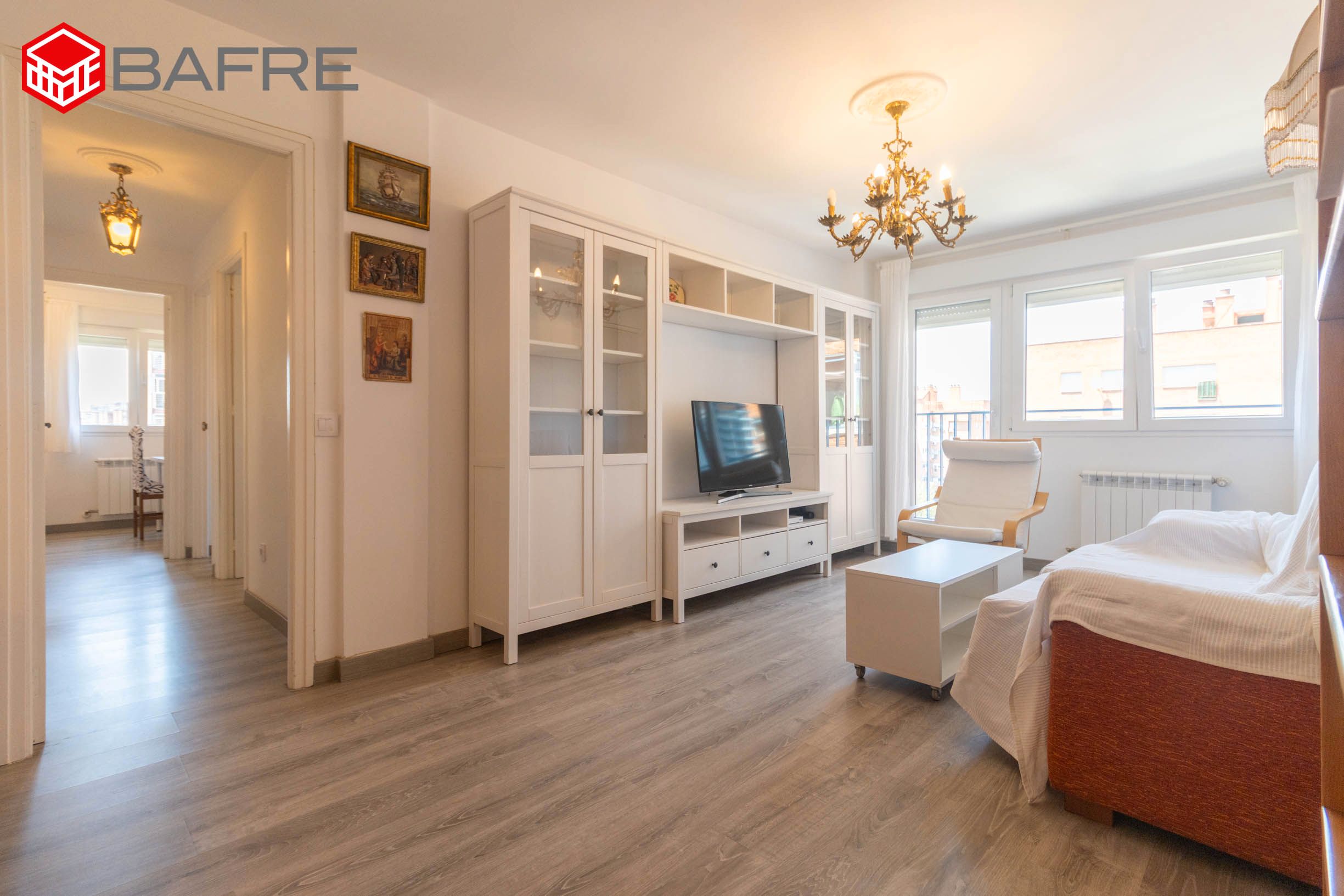 Living room of Flat to rent in  Madrid Capital  with Air Conditioner, Heating and Parquet flooring
