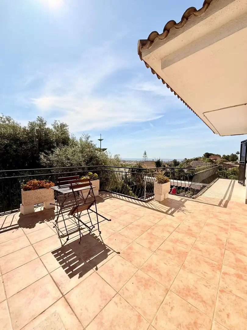 Terrasse von Haus oder Chalet zum Verkauf in Calafell mit Klimaanlage, Heizung und Privatgarten