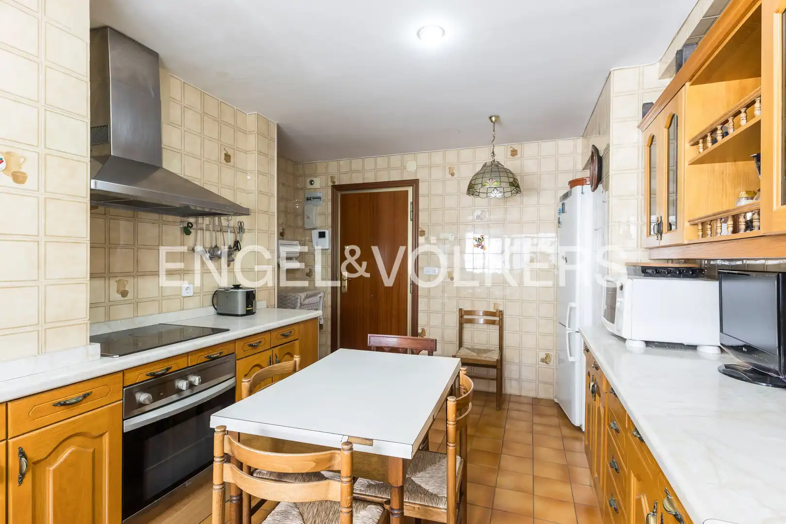 Cocina de Piso en venta en Madrid con Calefacción y Balcón