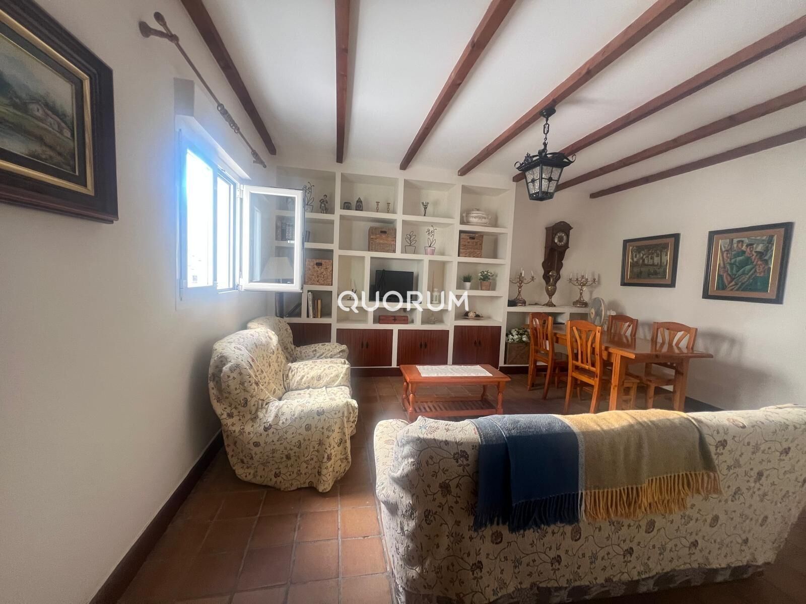 Living room of Flat for rent in Bilbao   with Furnished