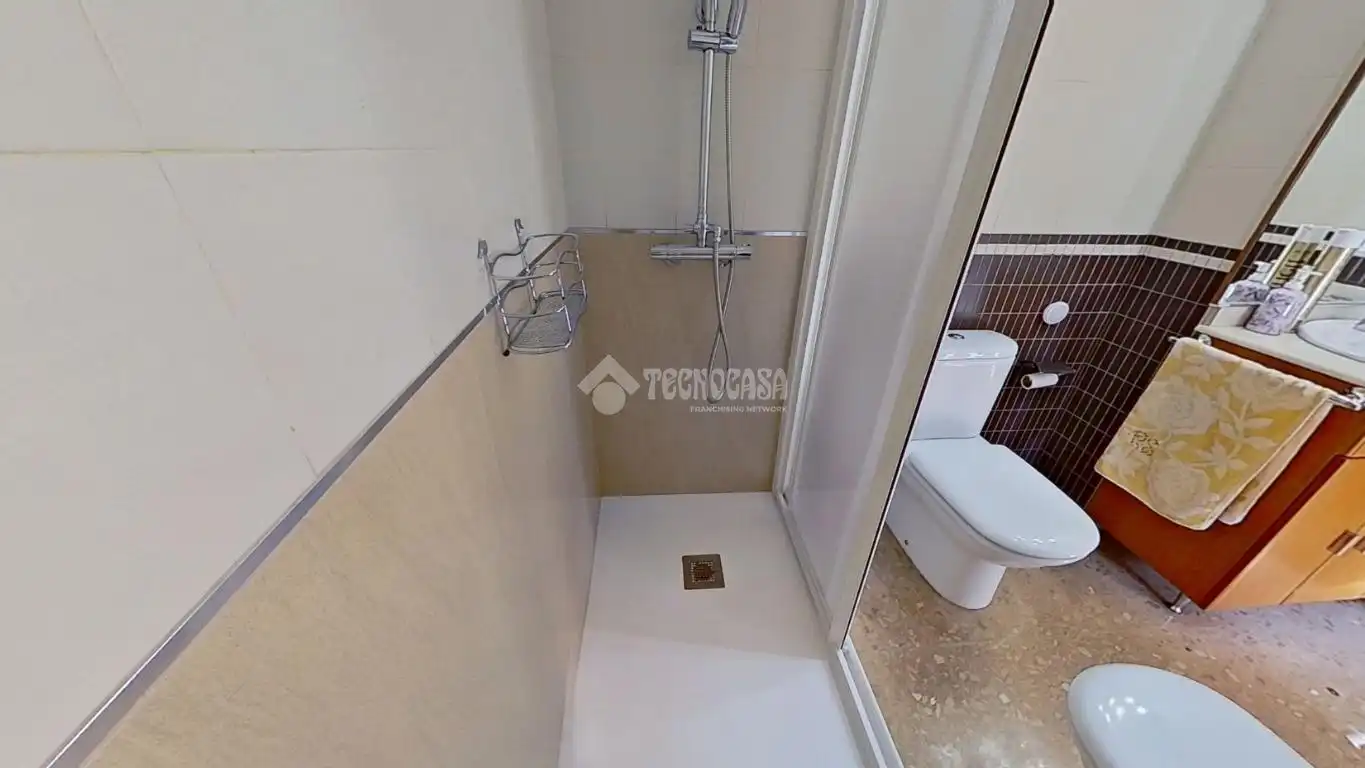 Bany de Pis en venda en Sabadell