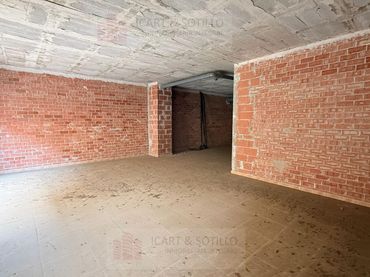 Local comercial de lloguer a Plaça Río Cuarto