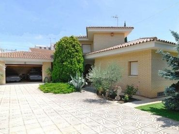 Villa con balcone in vendita a Vilafortuny - Cap de Sant Pere