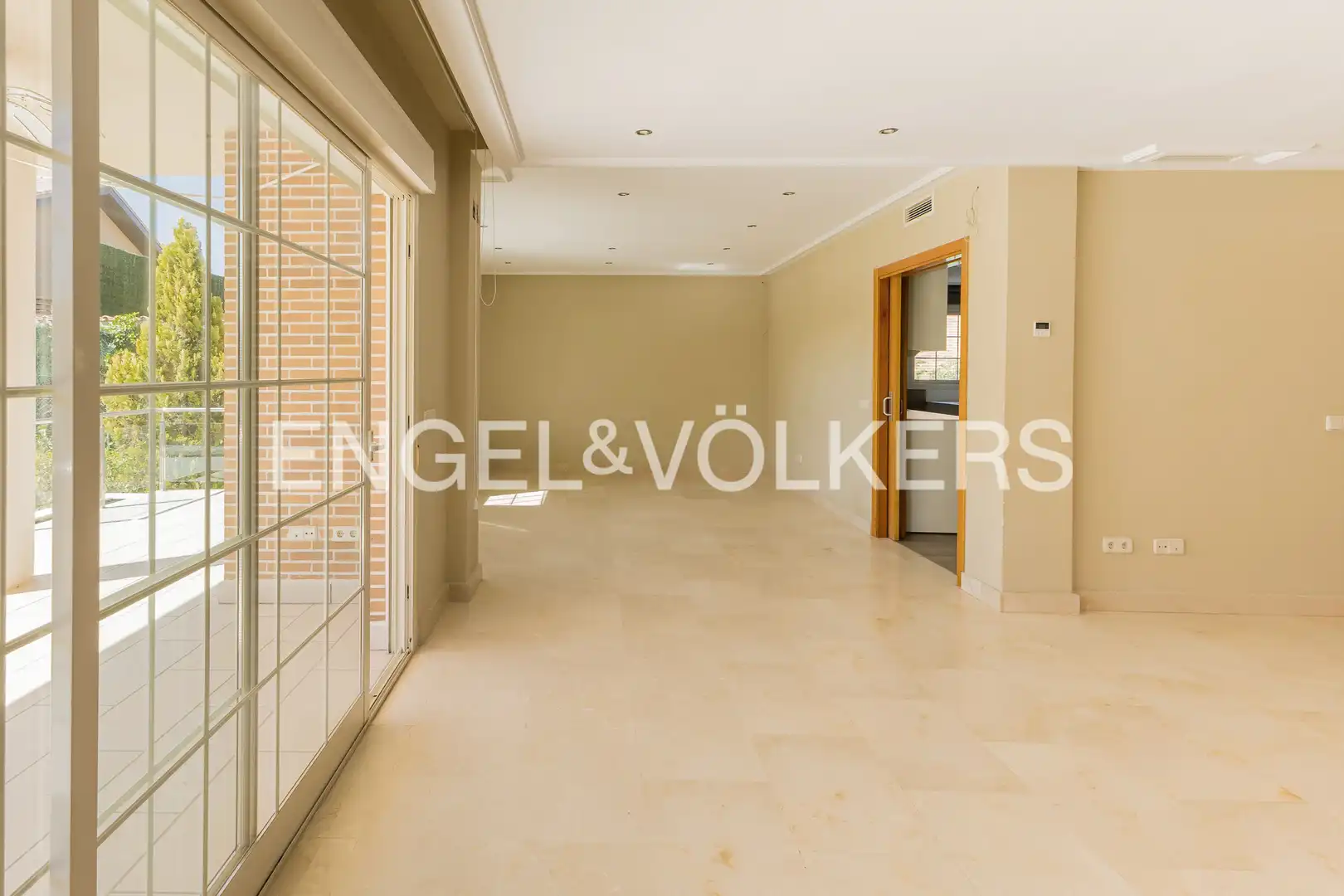 Houses for sale in Villanueva de la Cañada  with Air Conditioner, Heating and Private garden