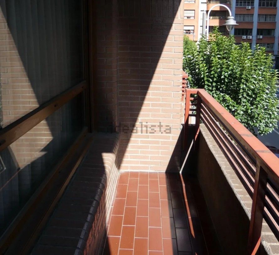 Piso en venta en Blas de Otero Kalea, San Pedro de Deusto - La Ribera, Deusto