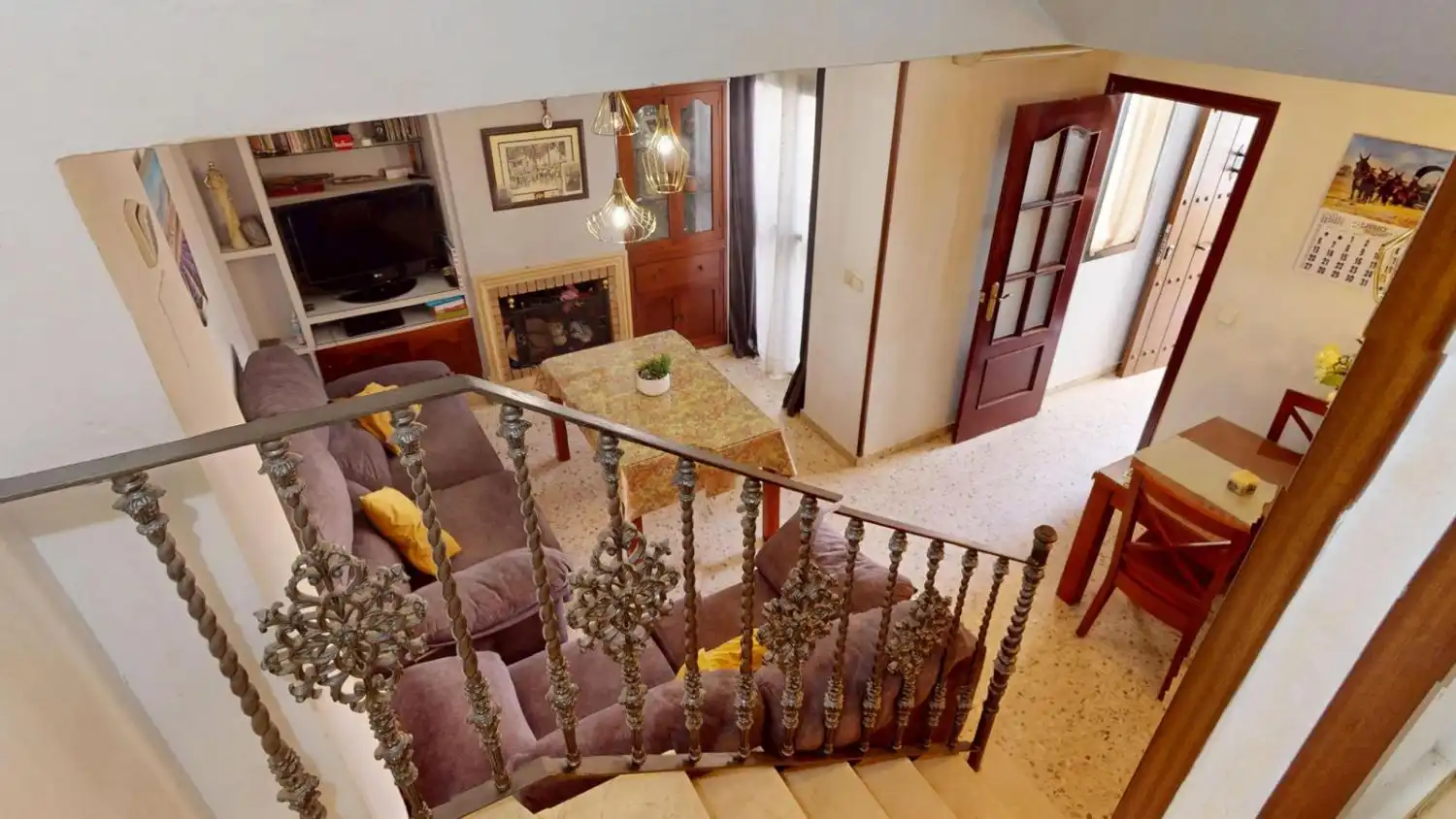 Living room of Houses for sale in Alcalá de Guadaira  with Air Conditioner and Balcony