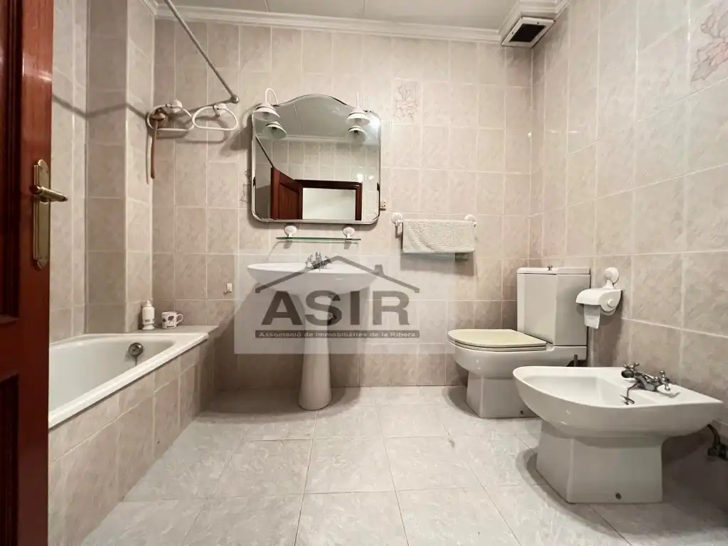 Bathroom of Houses for rent in Alzira  with Terrace