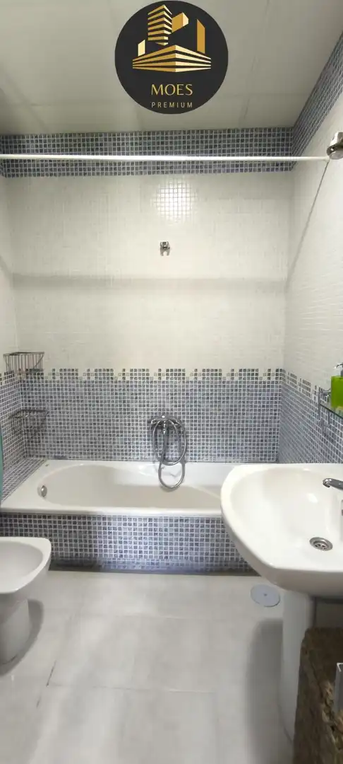 Baño de Piso en venta en Úbeda con Aire acondicionado, Calefacción y Trastero