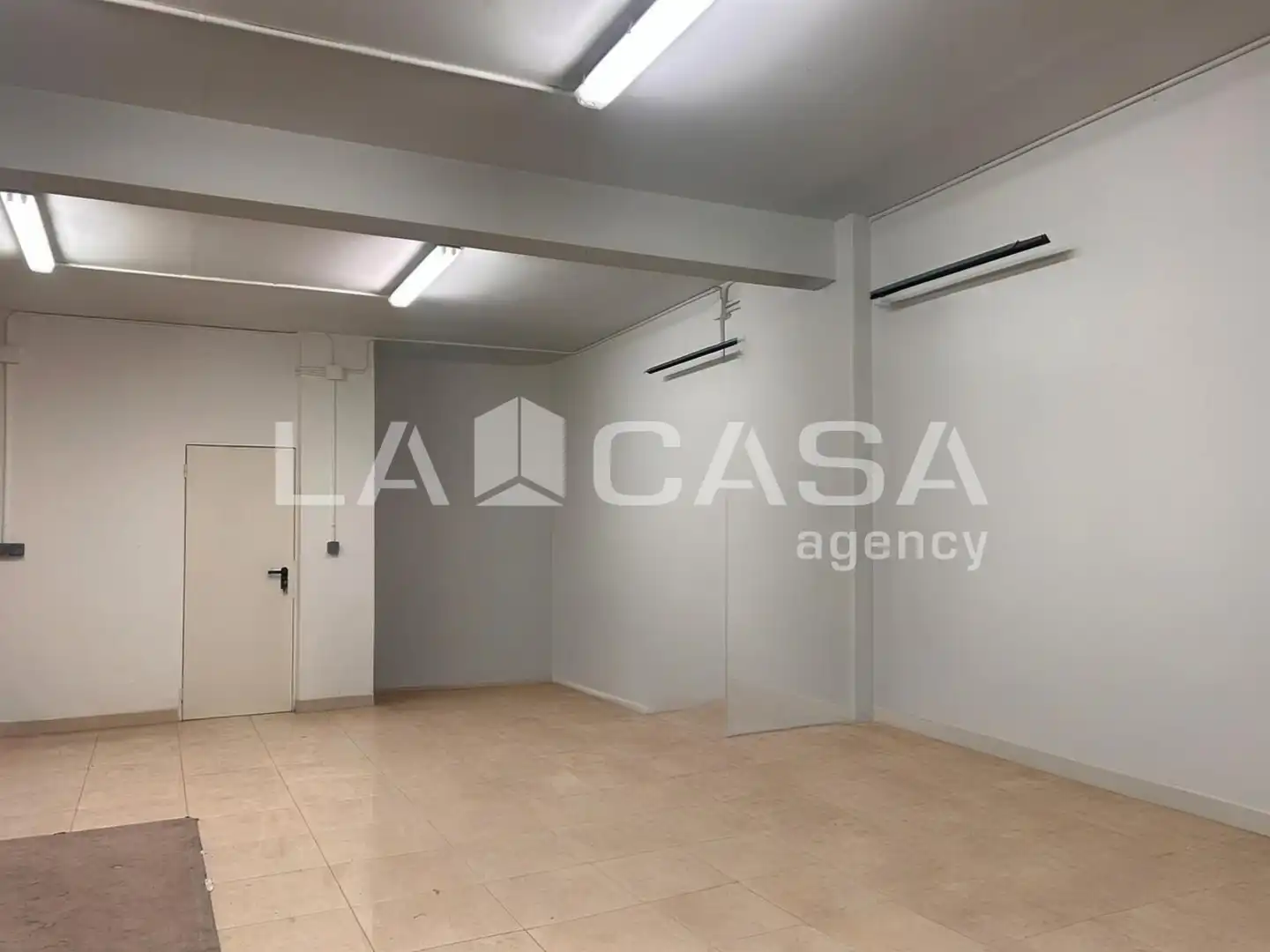 Local en venta en Santa Coloma de Gramenet