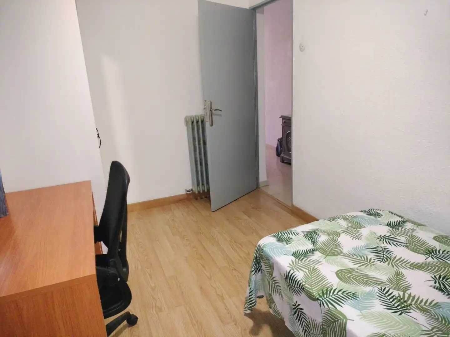 Schlafzimmer von Wohnung zur Miete in Granada mit Heizung, Möbliert und Ofen