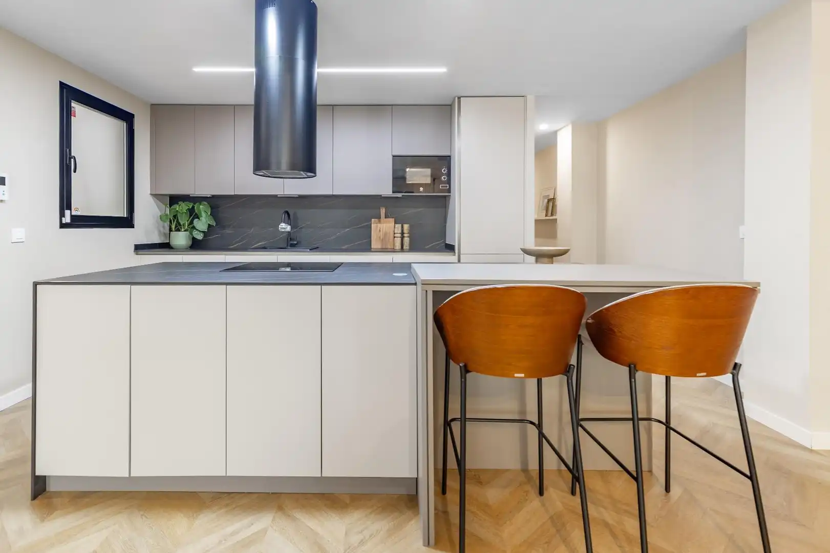 Kitchen of Flat for rent in Valencia  with Air Conditioner, Heating and Storage room