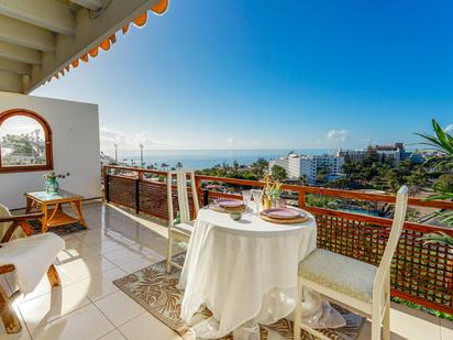 Terrassa de Apartament en venda en San Bartolomé de Tirajana amb Aire condicionat, Terrassa i Piscina