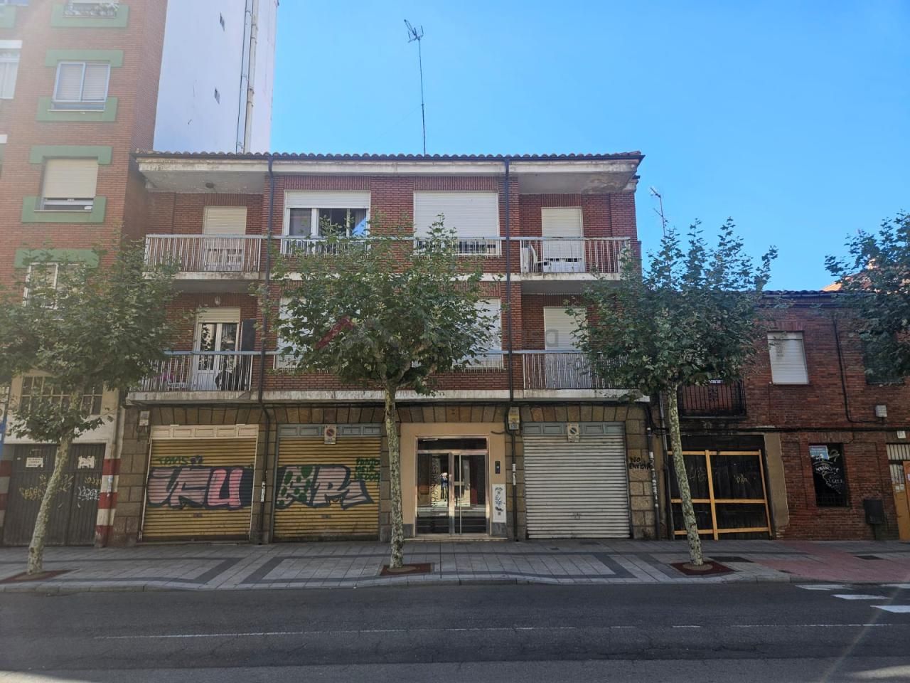 Vista exterior de Traster de lloguer en León Capital 